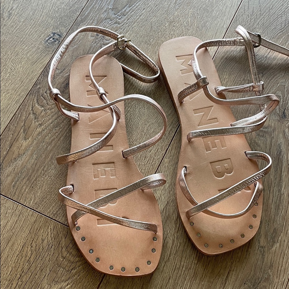 Elegant Metallic Sandals with Straps